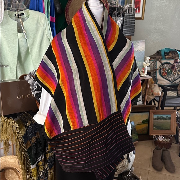 Accessories - Vintage Scarf / Shawl • Rainbow • Like New